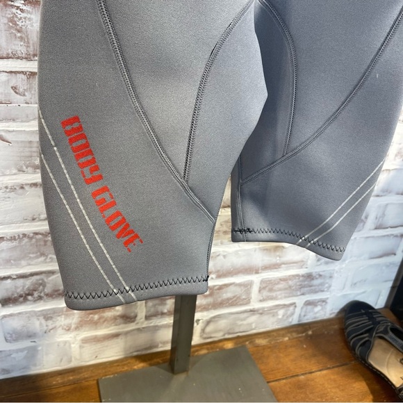 Body glove Kids Red and Gray Wetsuit youth 12 - Picture 7 of 7